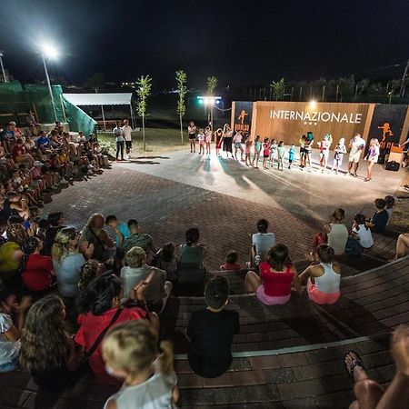Camping Internazionale - Sottomarina Di Кіоджа Екстер'єр фото