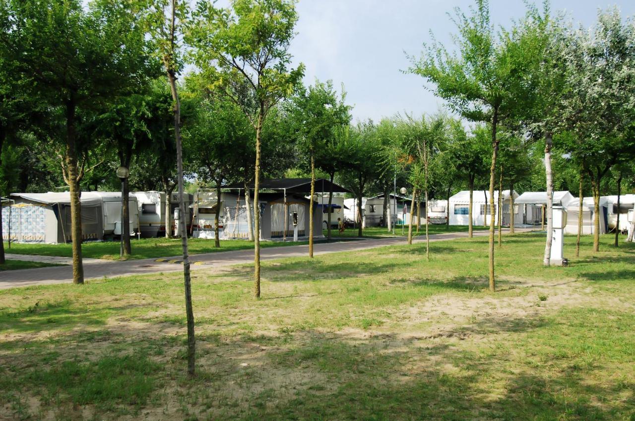 Camping Internazionale - Sottomarina Di Кіоджа Екстер'єр фото