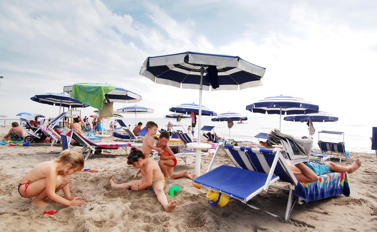 Camping Internazionale - Sottomarina Di Кіоджа Екстер'єр фото